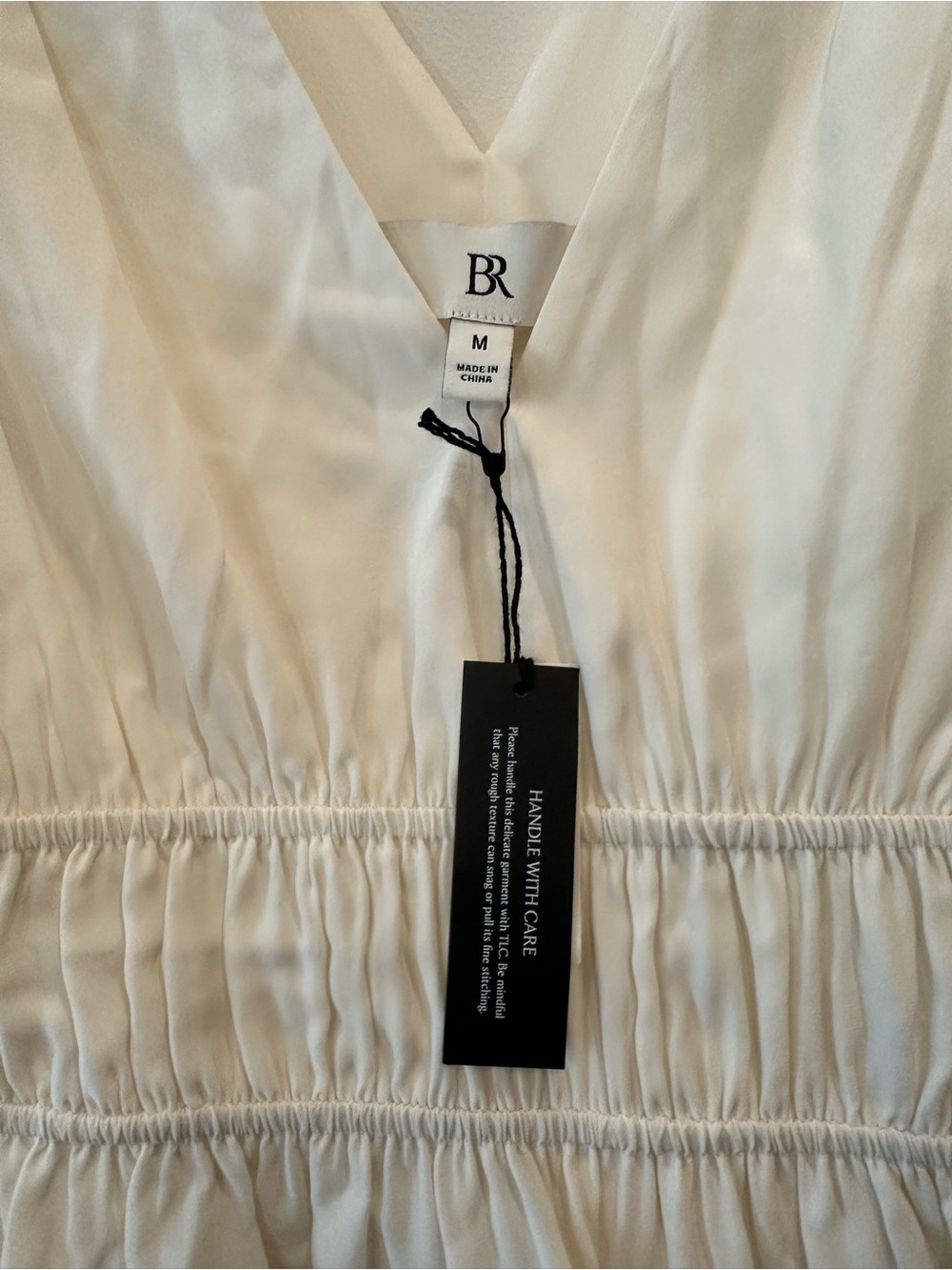 Silk Cream V-Neck Peplum Sleeveless Top Blouse - Banana Republic, Medium, New - Picture 7 of 8